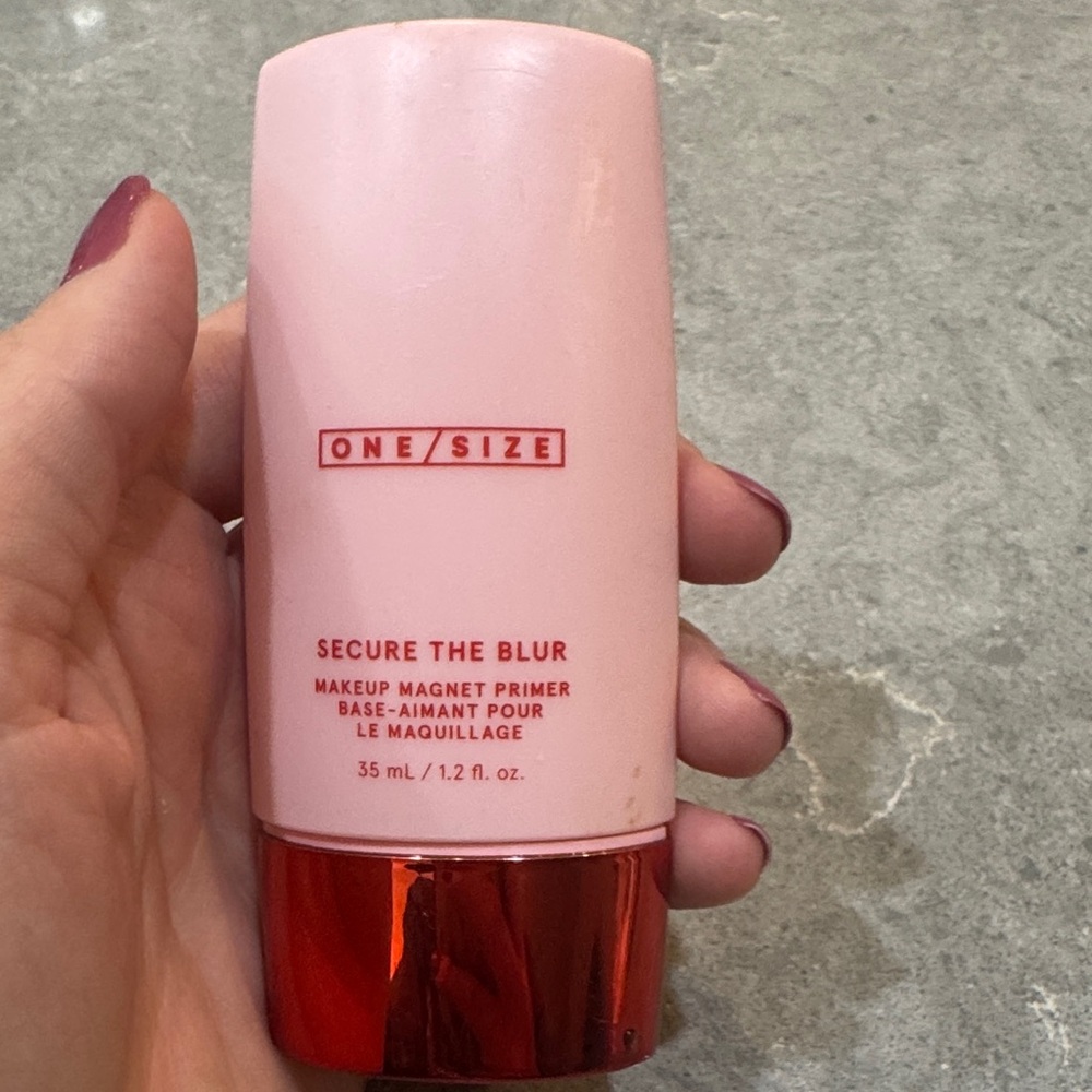 ONE/SIZE Secure the Blur Makeup Primer - Pink and Red
